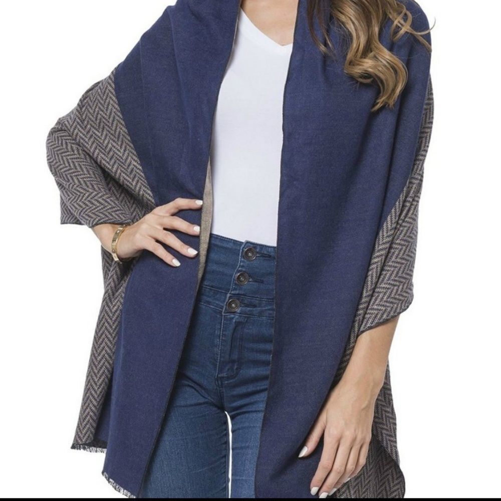 Shawl with Fringes